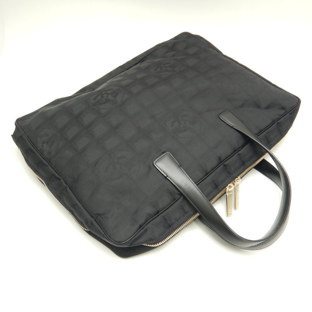 Chanel New Travel Line Briefcase Black Nylon x Leather - Picture 4 of 8